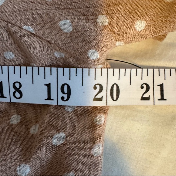 Billabong Tan Polka Dot Wide-Leg Jumpsuit – Size 10 (M/L) - Picture 4 of 7